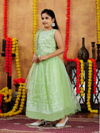 Aarika Girls Ethnic Wear Sea Green Colour Thread Embroidery Net Lehenga Choli Set (4-10 Years)