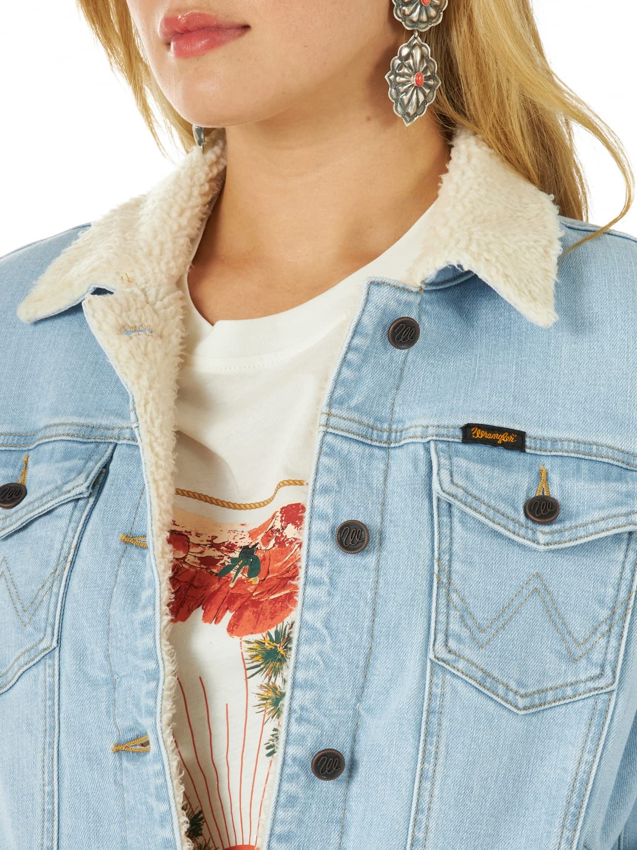 Wrangler Women's Retro Sherpa Lined Jacket, Bleach Denim, Medium