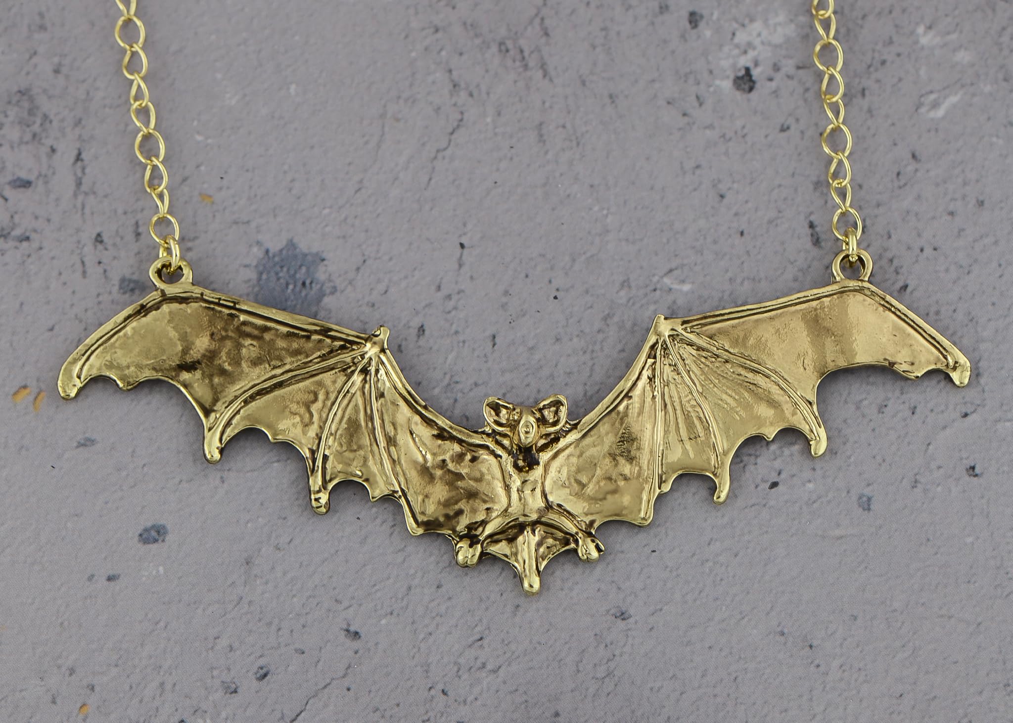 Alilang Frightening Halloween creepy wings Flying Bat Pendant Neck Chain Necklace, Gold