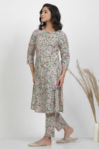 W Women'S Off White Floral Printed Cotton Kurta And Pant Set With Gota