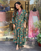 ANNI DESIGNER Women s Palazzo and Dupatta Rayon Blend Printed Kurta, Green, XL