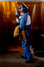 3M Protective Disposable Coveralls, Bulk Pack of 25, Hooded, Secondary Flame Spread-Resistant Treatment, SMS Based, Light Liquid