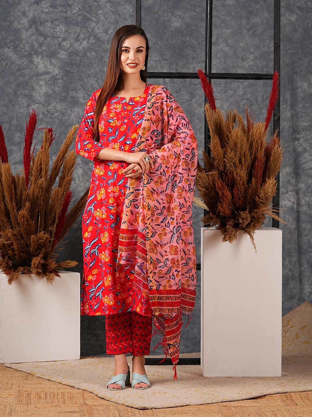 ANNI DESIGNER Ladies Cotton Blend Kurta with Trousers and Dupatta, red, M