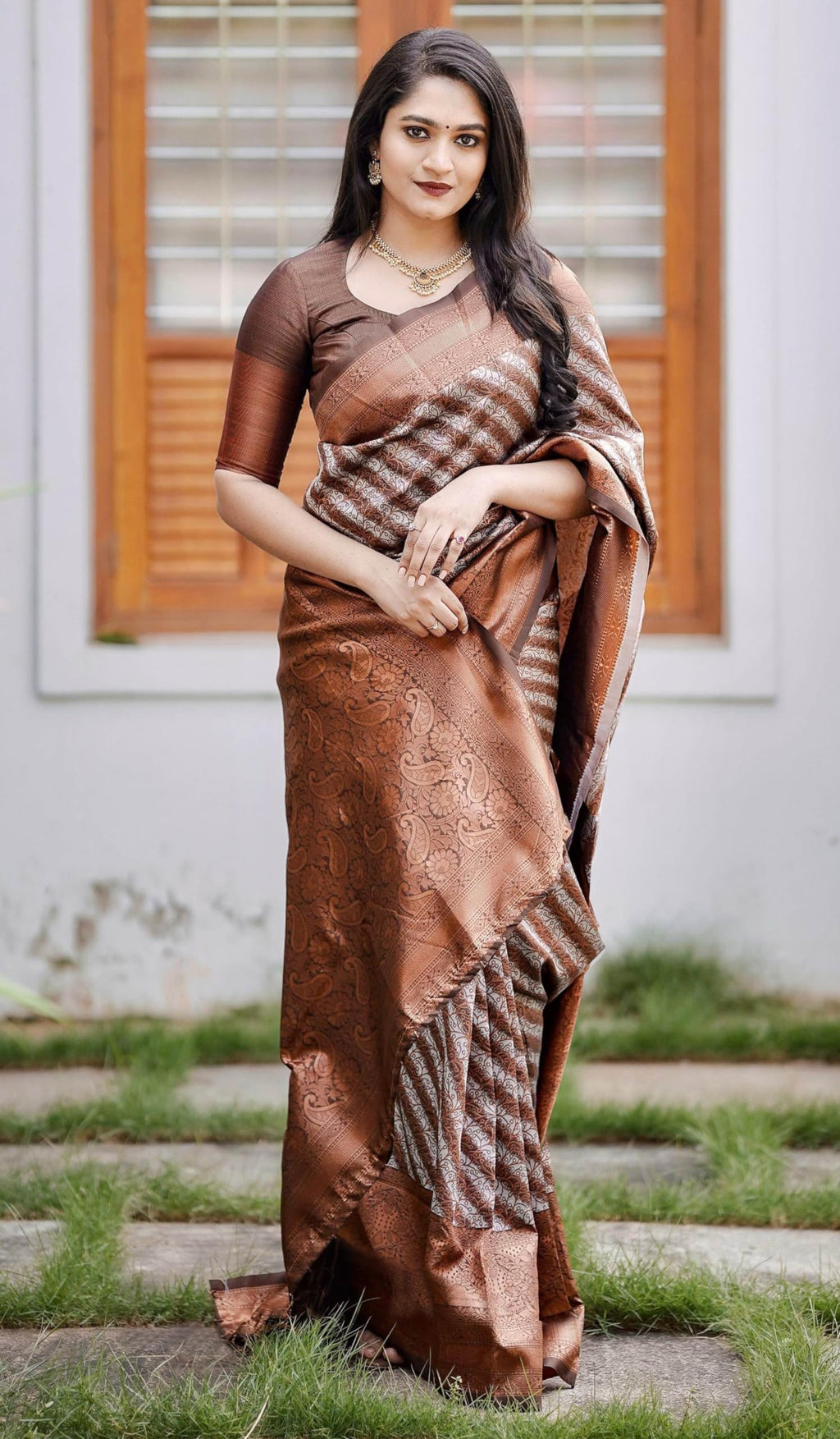 Sugathari Brown Womens Kanchipuram Art Silk Saree With Blouse Piece