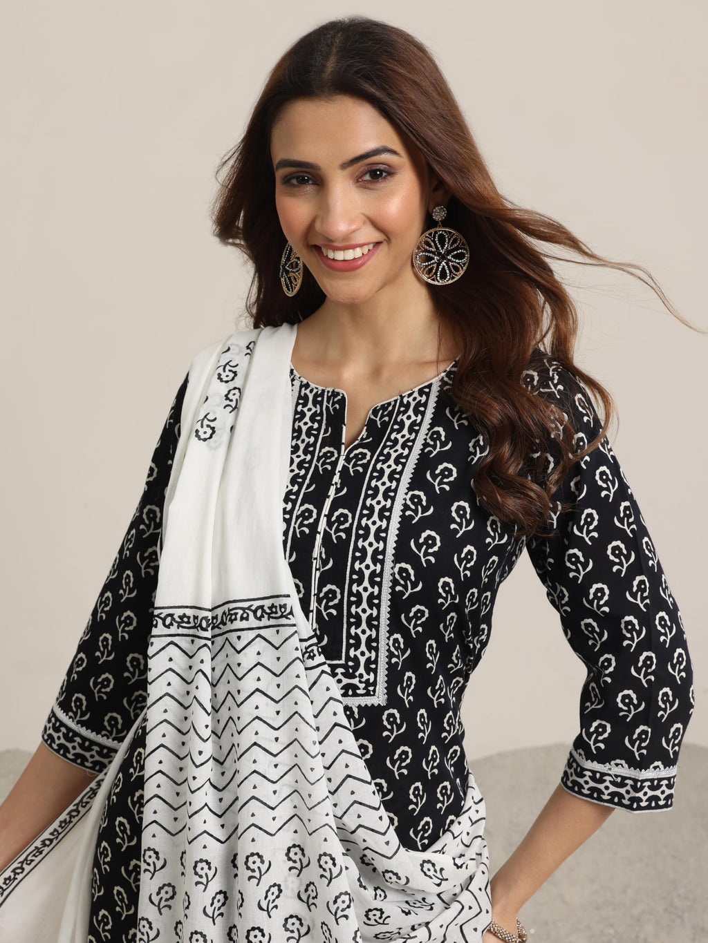 Libas WomenS Pure Cotton Kurta Set (366300R
