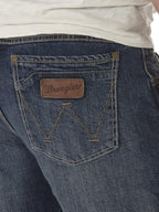 Wrangler Men's Retro Slim Fit Boot Cut Jean, Layton, 32W x 30L