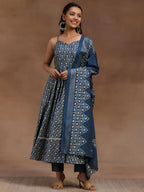 Libas WomenS Silk Blend Kurta Set (35883