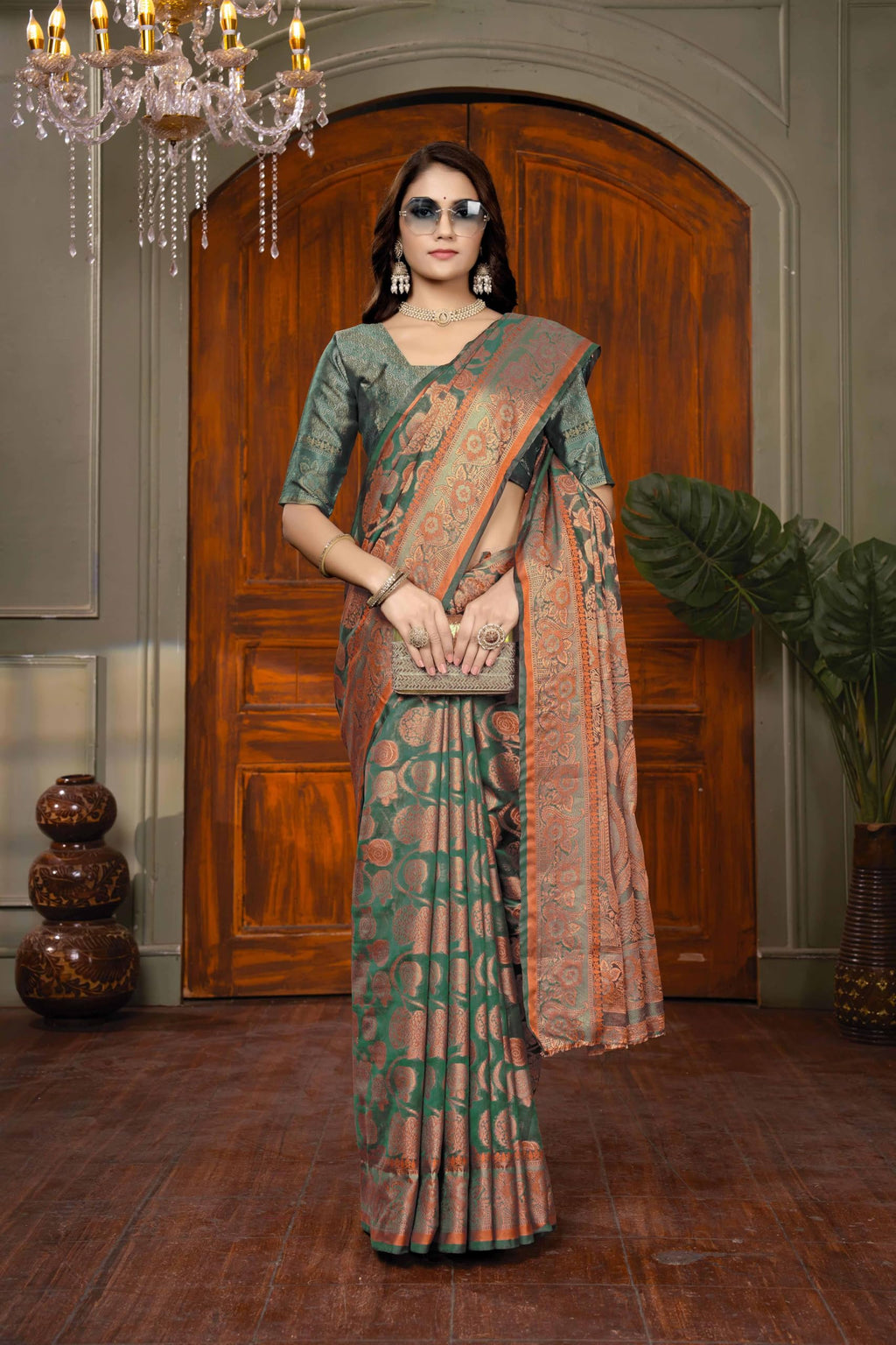 Sugathari Womens Green kanjivaram banarasi silk saree for Patola festival Wedding silk with rich pallu Design sarees for women