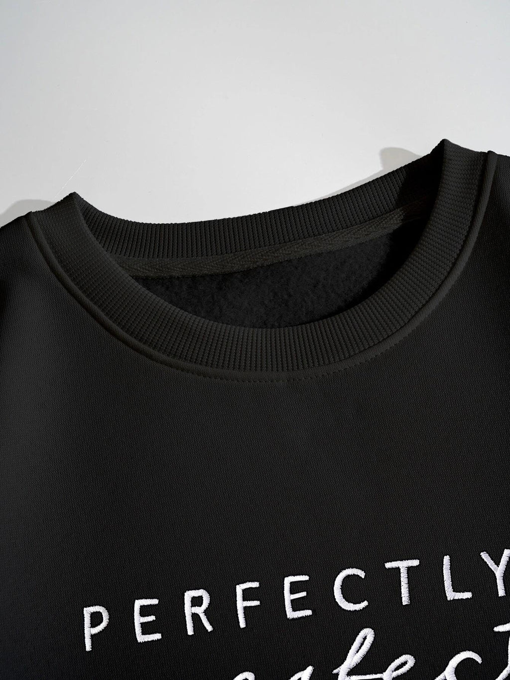 Kotty Women Full Sleeve Round Neck Pinted Sweatshirt