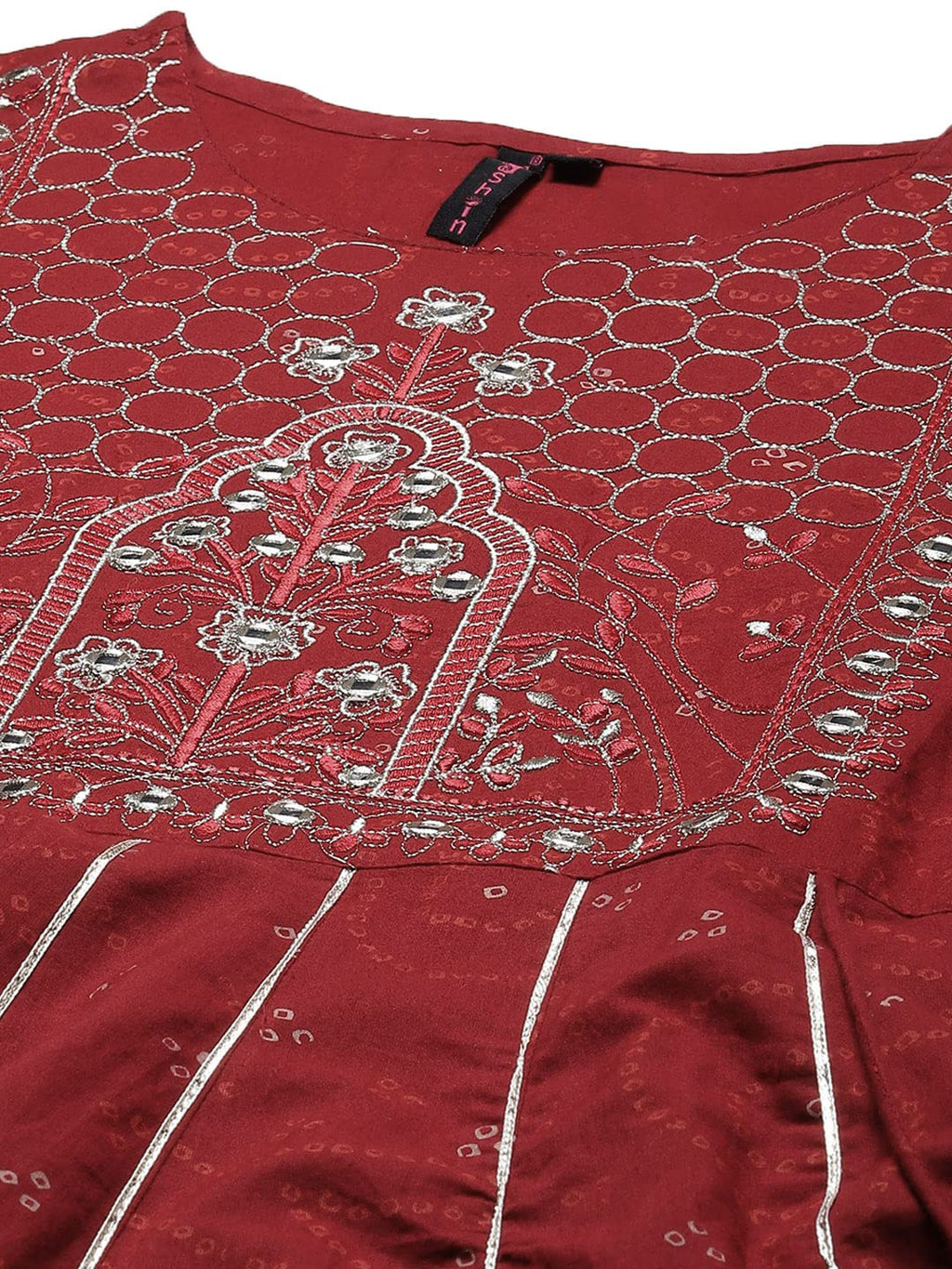 Ishin Women'S Cotton Embellished Regular Kurtas