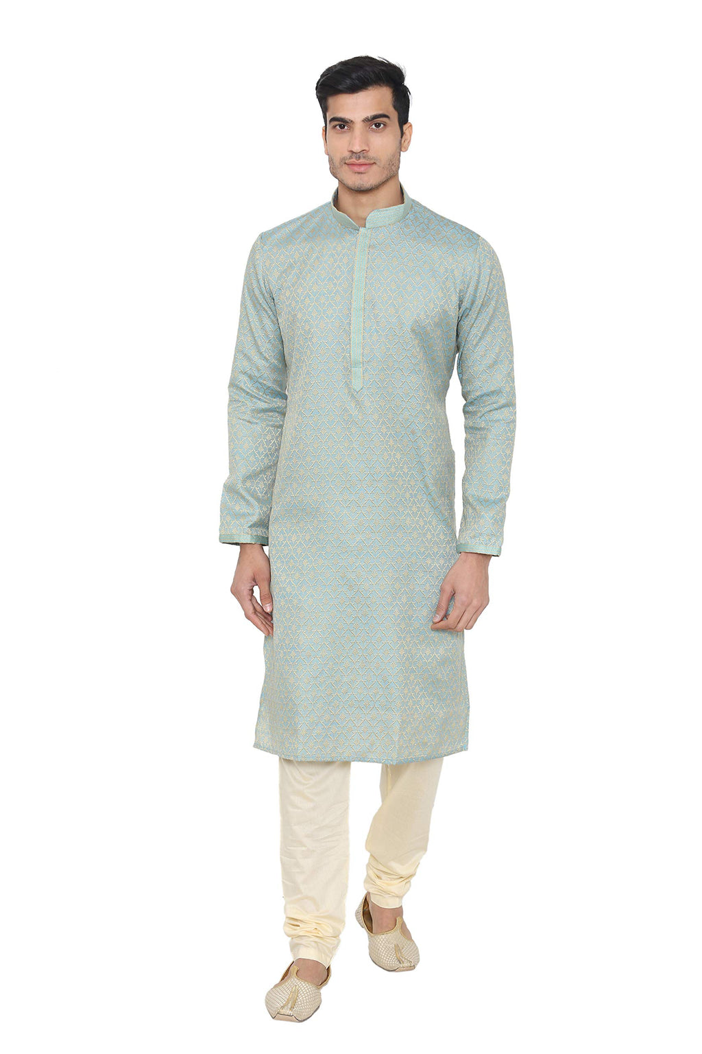 Manyavar MenS Silk Blend Kurta Chudidar Pyjama (Sdes455_Light Blue_L)