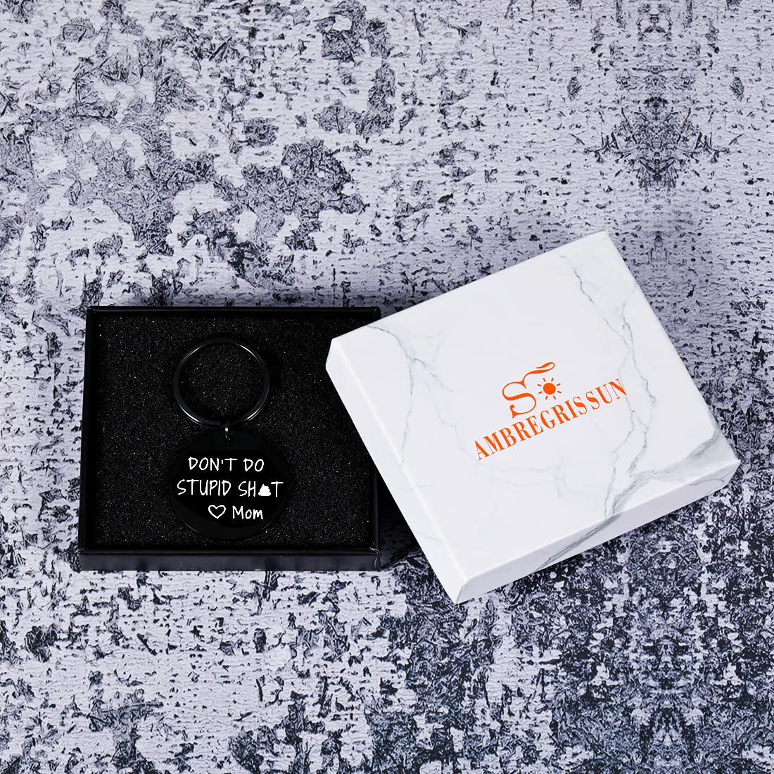 Dont Do Stupi St Keychain Poop Funny Birthday Gifts for Son Daughter Teenagers from Mom Sarcasm Gift for Teens Boy Girl Graduati