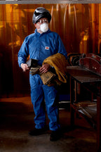3M Protective Disposable Coveralls, Bulk Pack of 25, Hooded, Secondary Flame Spread-Resistant Treatment, SMS Based, Light Liquid
