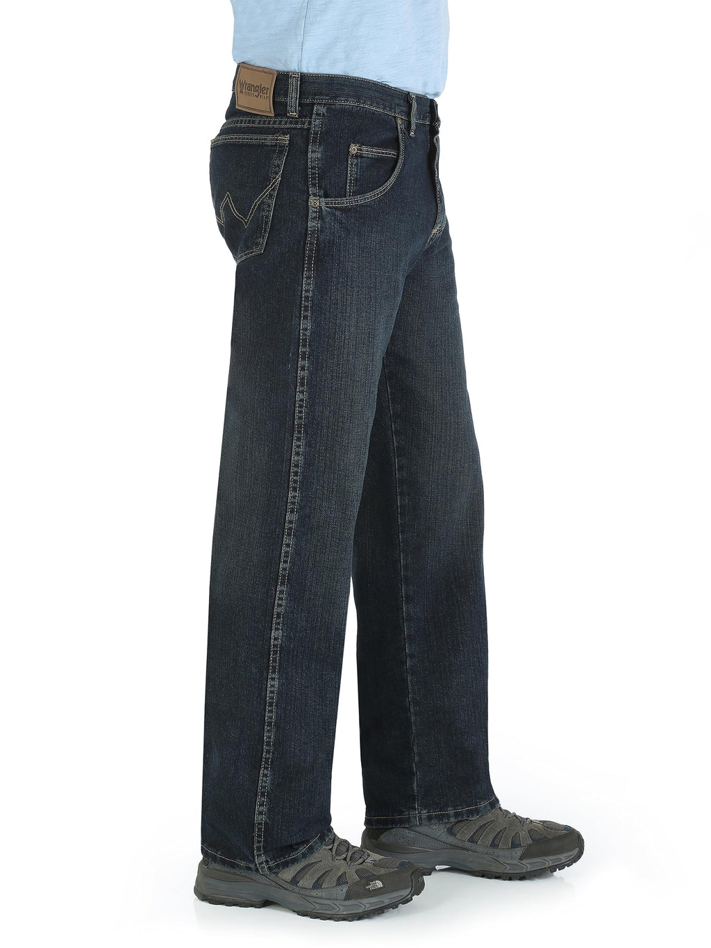Wrangler mens Rugged Wear Relaxed Straight Fit jeans, Union, 38W x 32L US