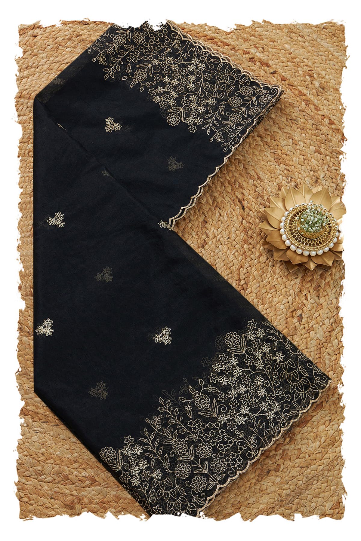Soch Women Embroidered Dupatta with Zari