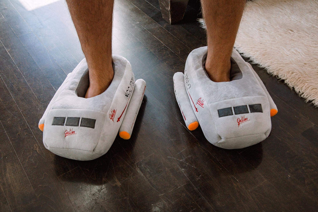 Star Trek: The Original Series Galileo Shuttlecraft 3D Slippers | Mens 12-13