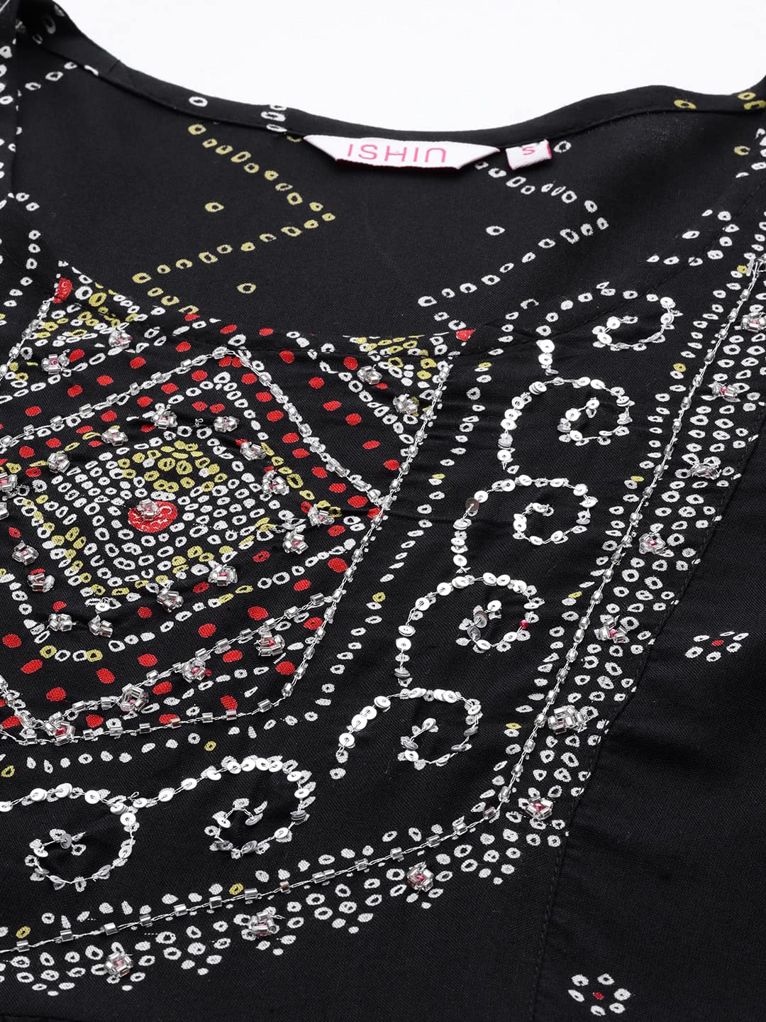 Ishin Women'S Viscose Rayon Ethnic Motifs Off White Beads And Stones A-Line Kurta