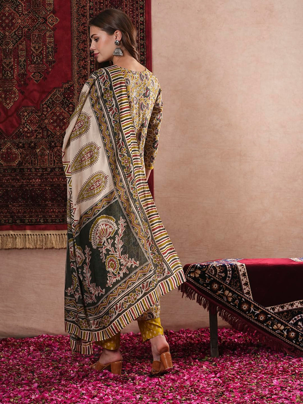 ANNI DESIGNER Ladies Cotton Blend Straight Print Cropped Trousers and Dupatta Kurta, Mustard, L