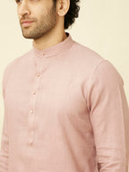 Manyavar Mens Quartz Pink Chequered Patterned Kurta