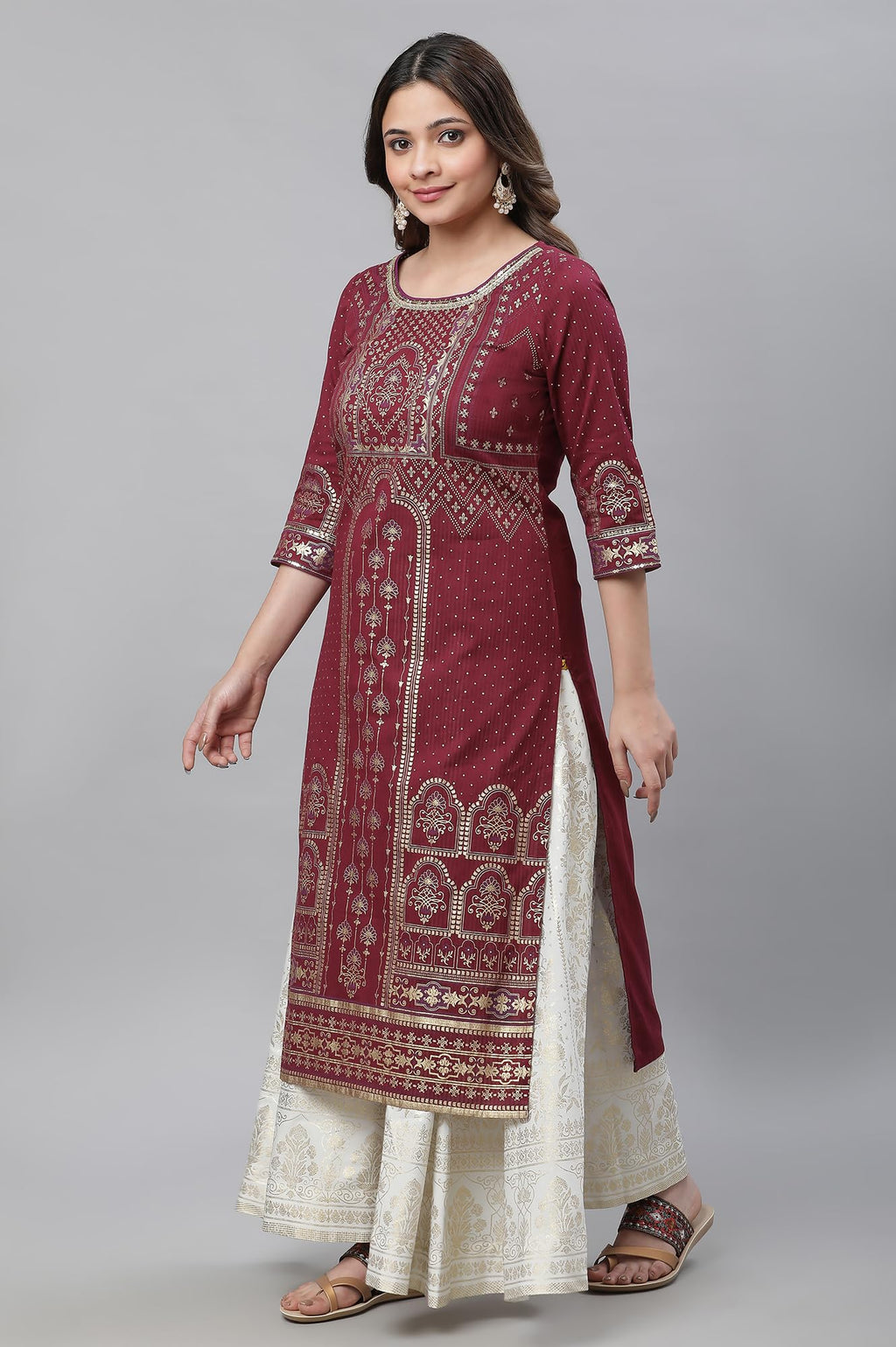 Aurelia Maroon Geometric Printed Printed Lace Cotton Regular Kurta for Women