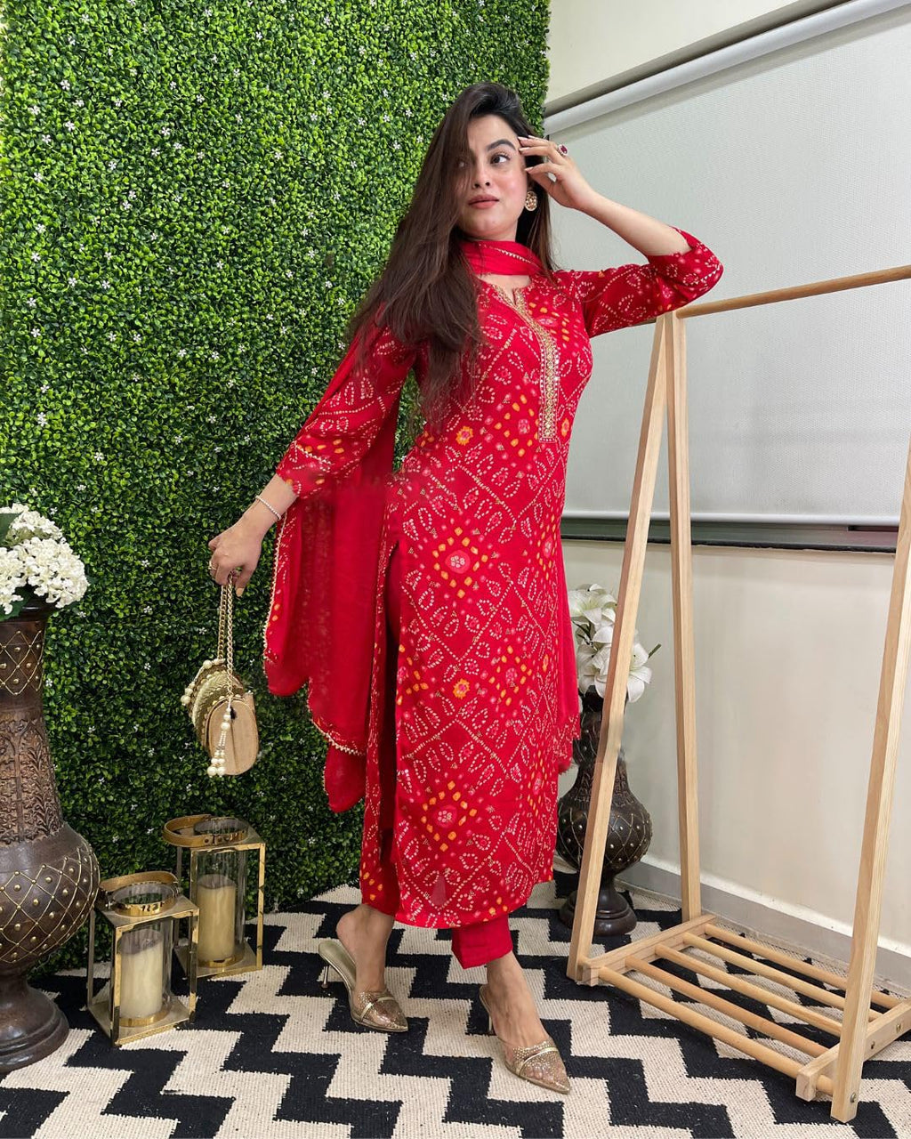 ANNI DESIGNER Women s Rayon Blend Printed Straight Kurta with Pants and Dupatta, Red, XL