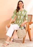 Aayla WomenS Poly Rayon Short Kurti  Perfect Blend Of Comfort & Fashion With Amazing Color With Green