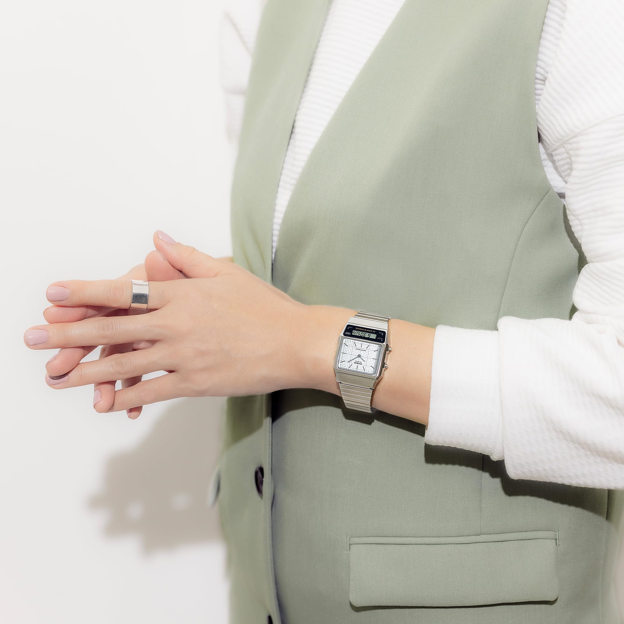 Casio Men's Wrist Watch AQ-800E-7A