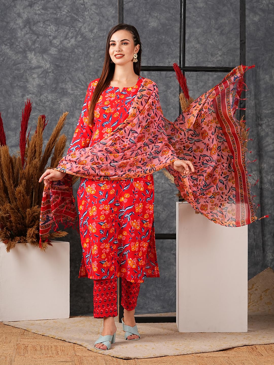 ANNI DESIGNER Ladies Cotton Blend Kurta with Trousers and Dupatta, red, M