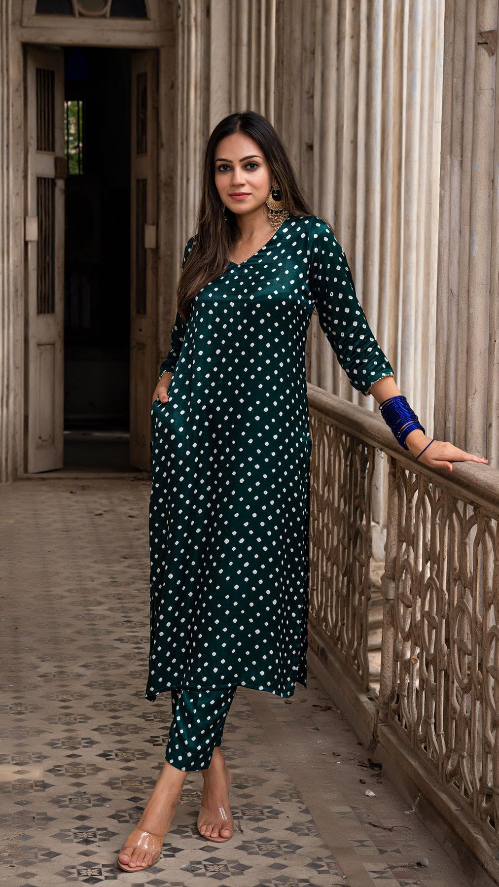 ANNI DESIGNER Womens Rayon Blend Straight Bandhani Printed Kurta with Pant (PRANTIKA Green_XL_Green_X-Large)