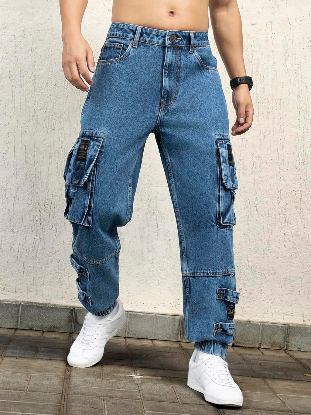 Hubberholme Men Cotton Straight Fit Mid-Rise Jeans 18