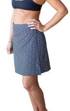 RipSkirt Hawaii | Length 2 with Pockets | Quick Wrap, Quick Dry, Travel Skirt with Side Pockets (12-14, Black Pearl Batik)