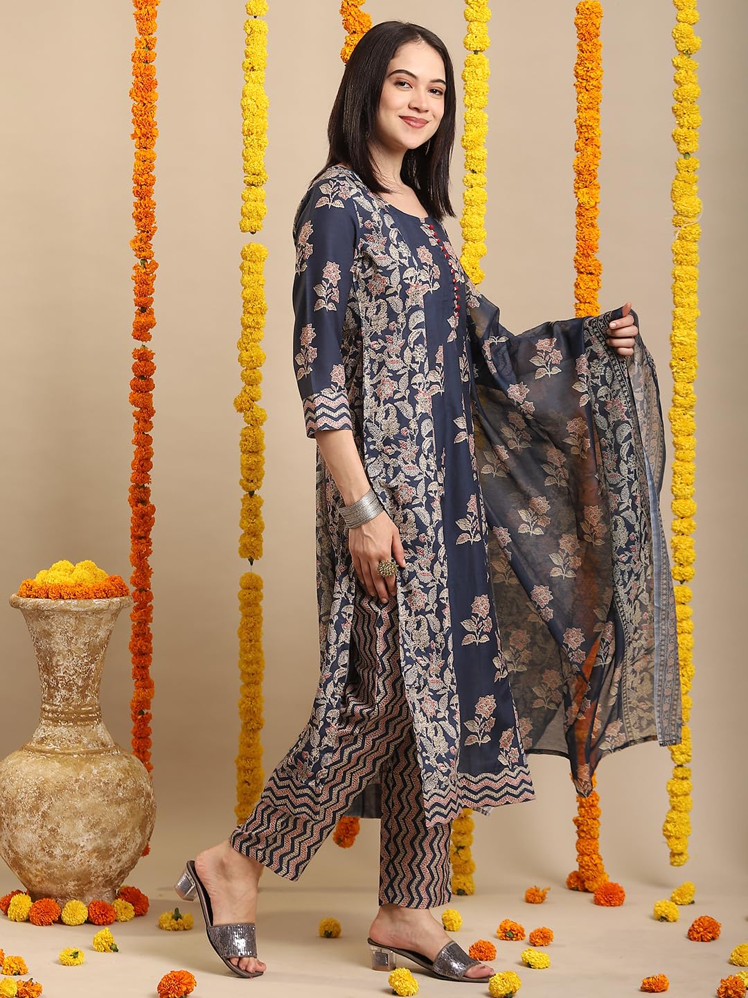 ANNI DESIGNER Women s Printed Rayon Blend Kurta with Pants and Dupatta, Navy blue, S