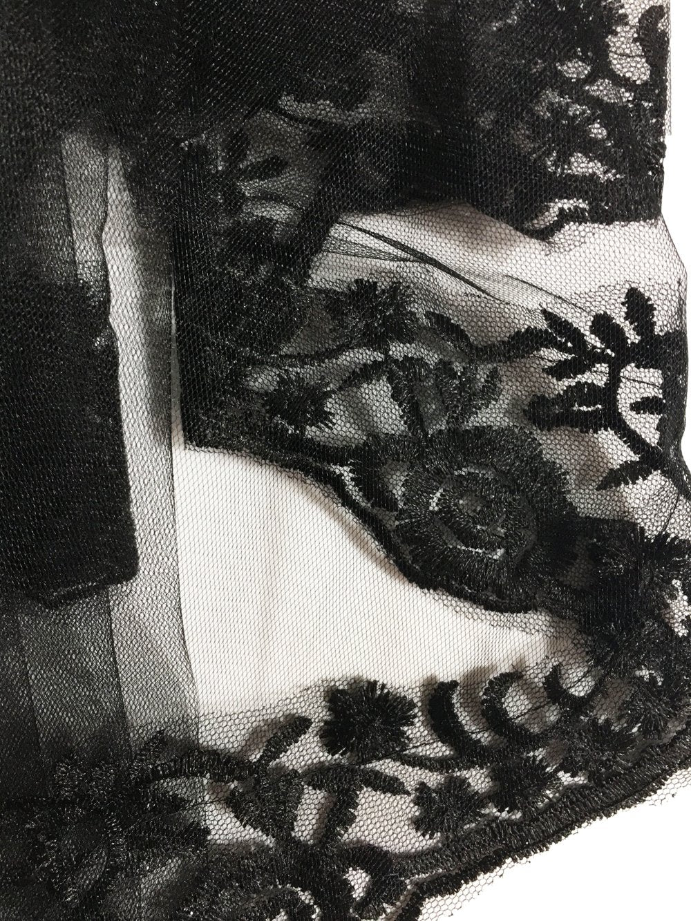 PAMOR Black Lace Veil Creative Mantilla Cathedral Tulle Sheer Wedding Halloween Veil for Bride With Comb