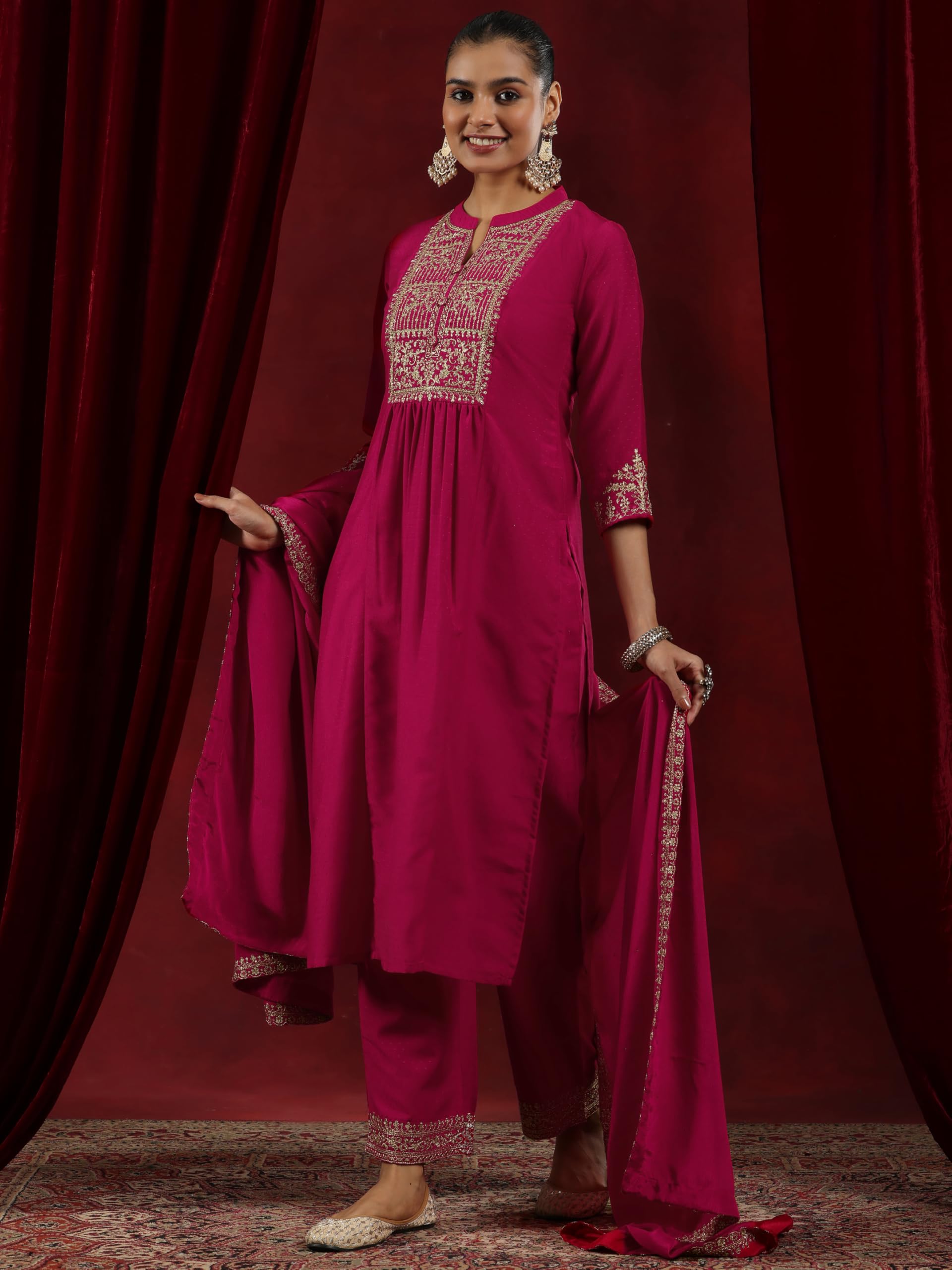 Libas WomenS Silk Blend Kurta Set (48570