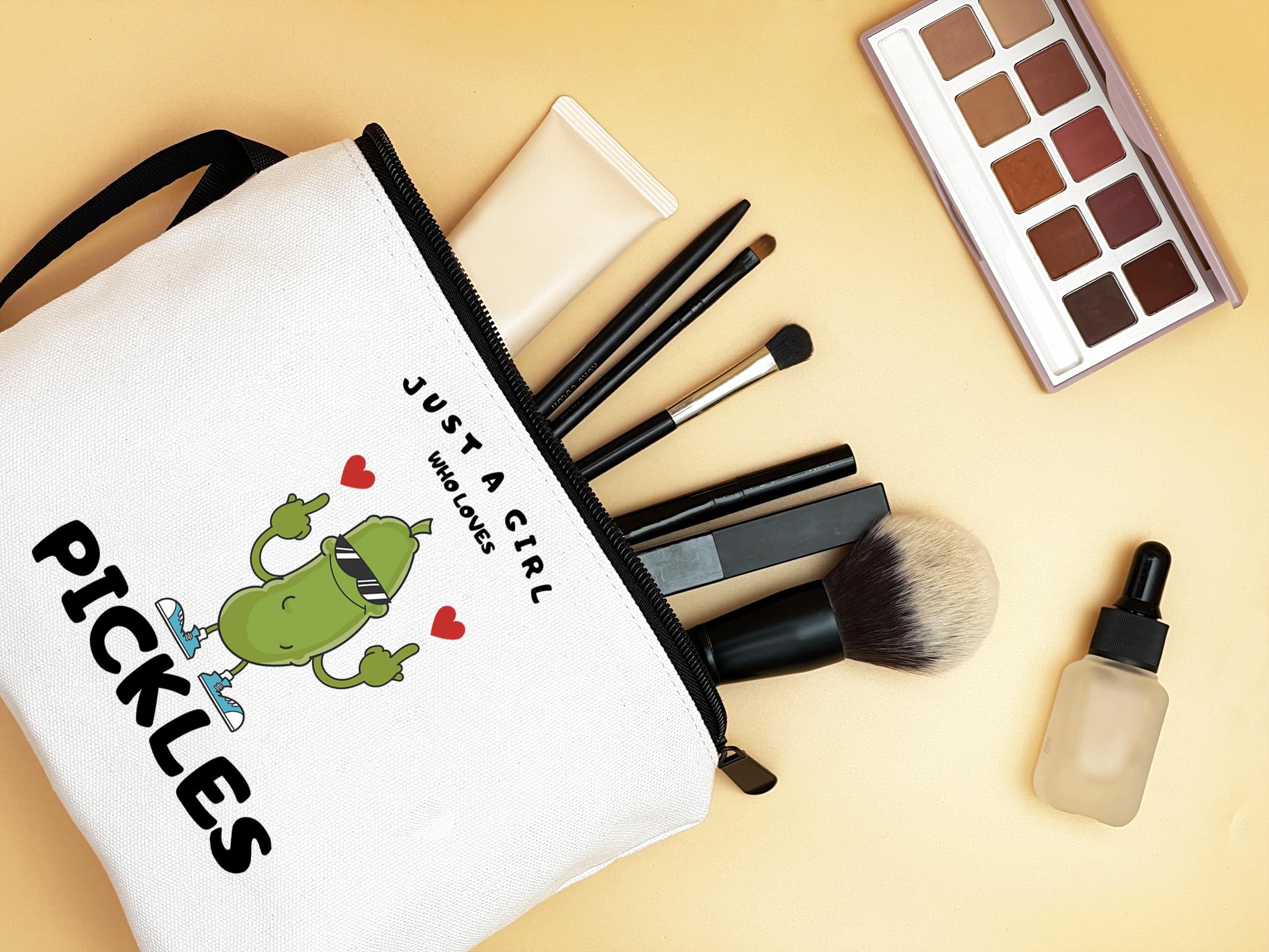 Pickle Gifts,Funny Pickle Cosmetic Bag,Pickle Food Costume Party decorations Gift,Just A Girl Who Loves Pickles Makeup Bag,Pickl