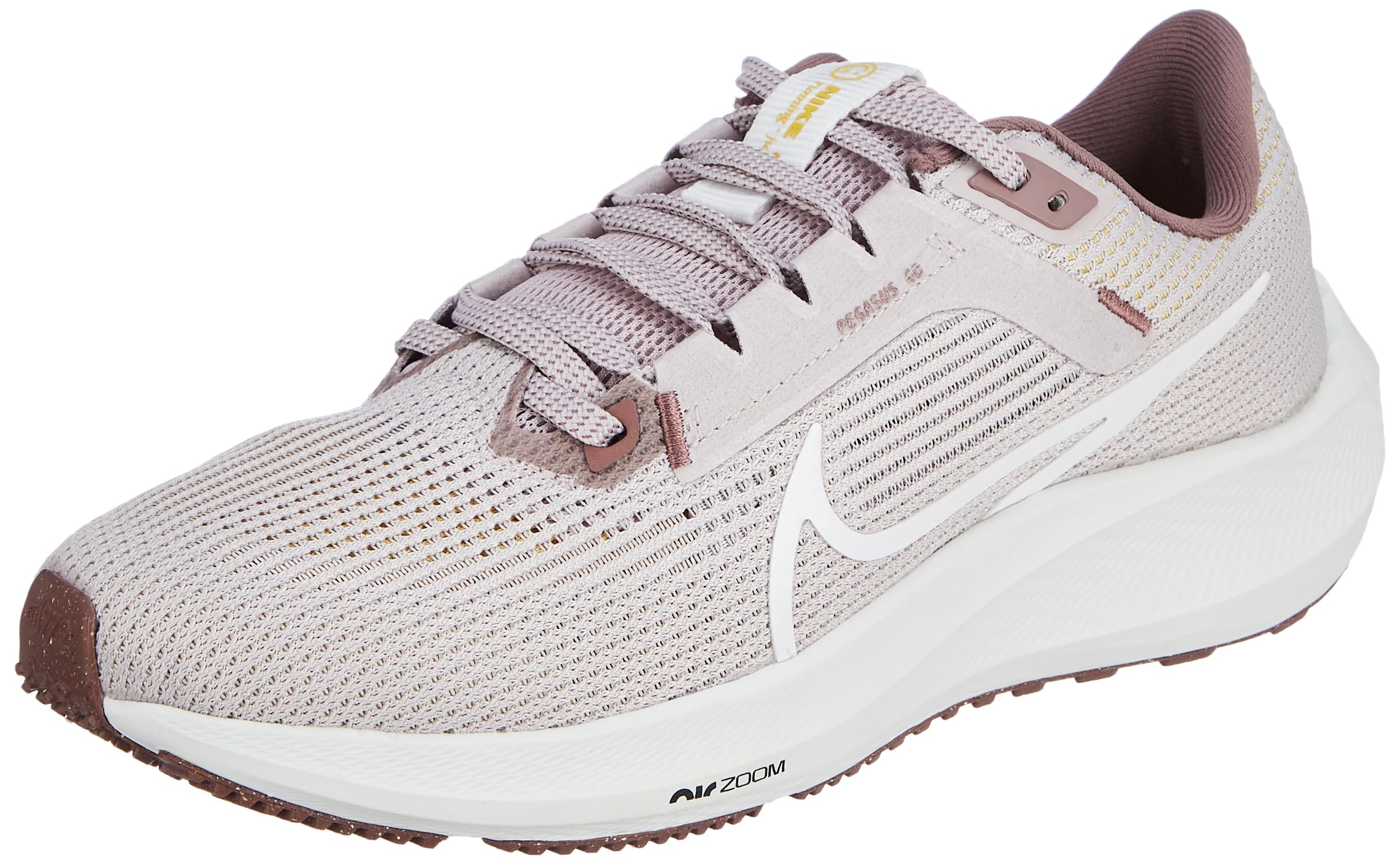 Nike Air Zoom Pegasus Running Shoes 40 Women Running Shoes