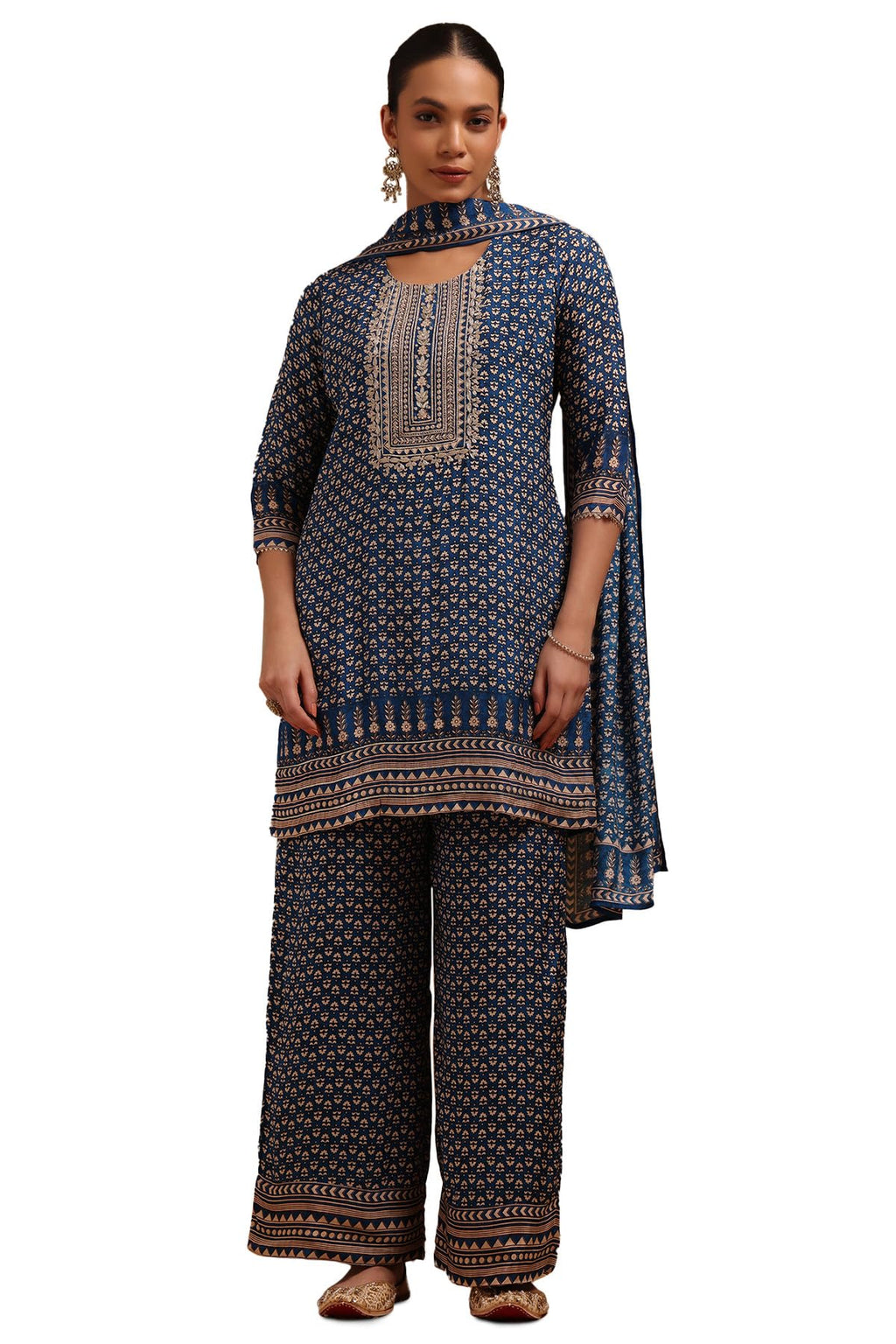 Soch Women Muslin Floral Print Suit Set with Thread Work