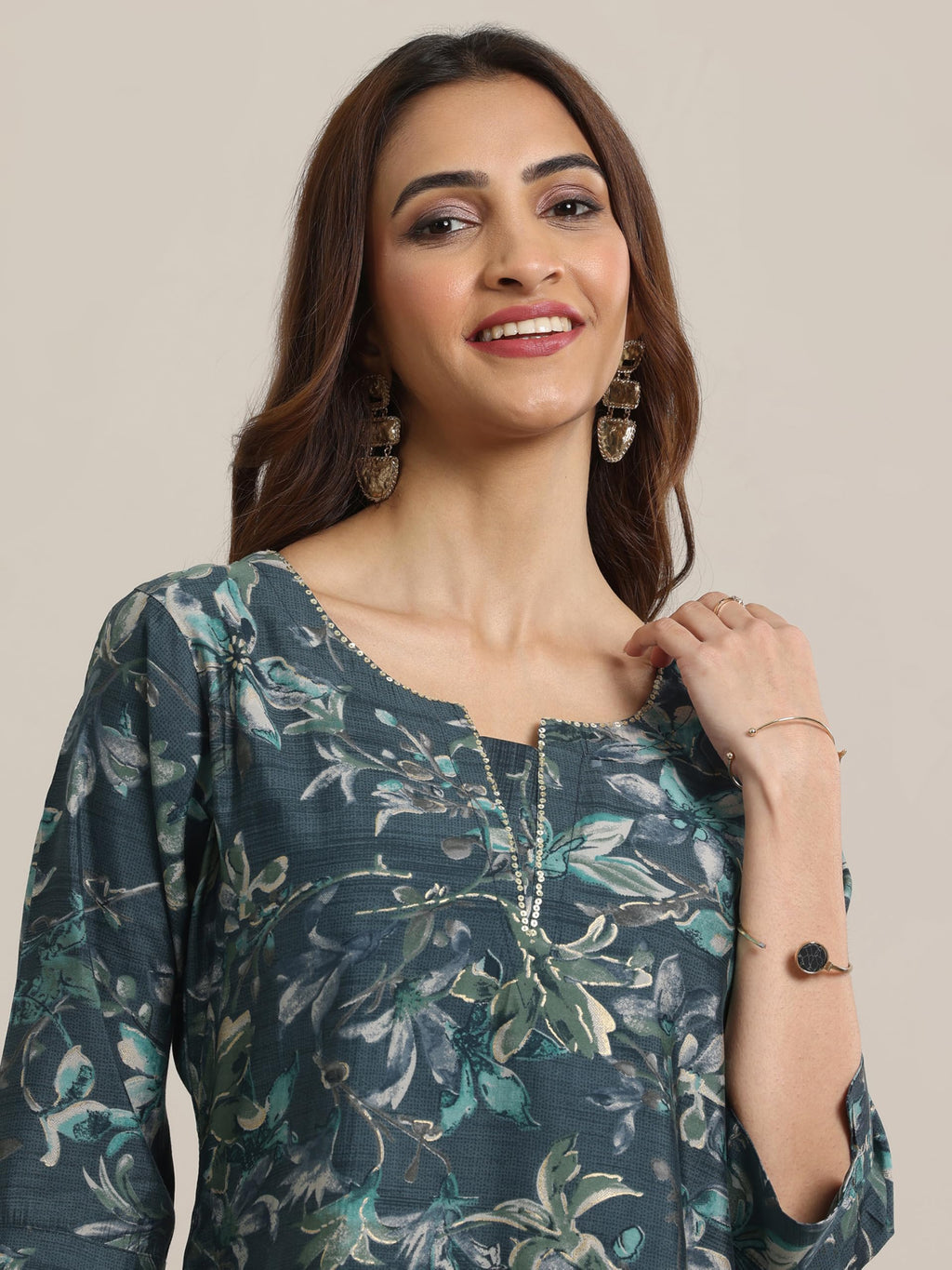 Libas WomenS Silk Blend Yoke Design A-Line Kurti (26738R_Grey