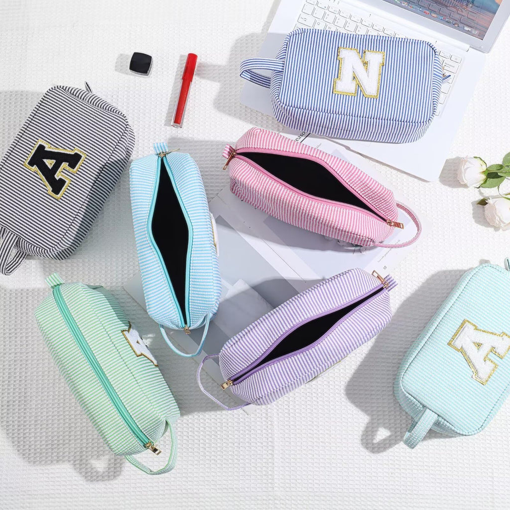 YOOLIFE Initial Makeup Bag - Personalized Monogram Cute Blue Makeup Bag Cosmetic Travel Toiletry Pouch Make Up Case for Women Mo
