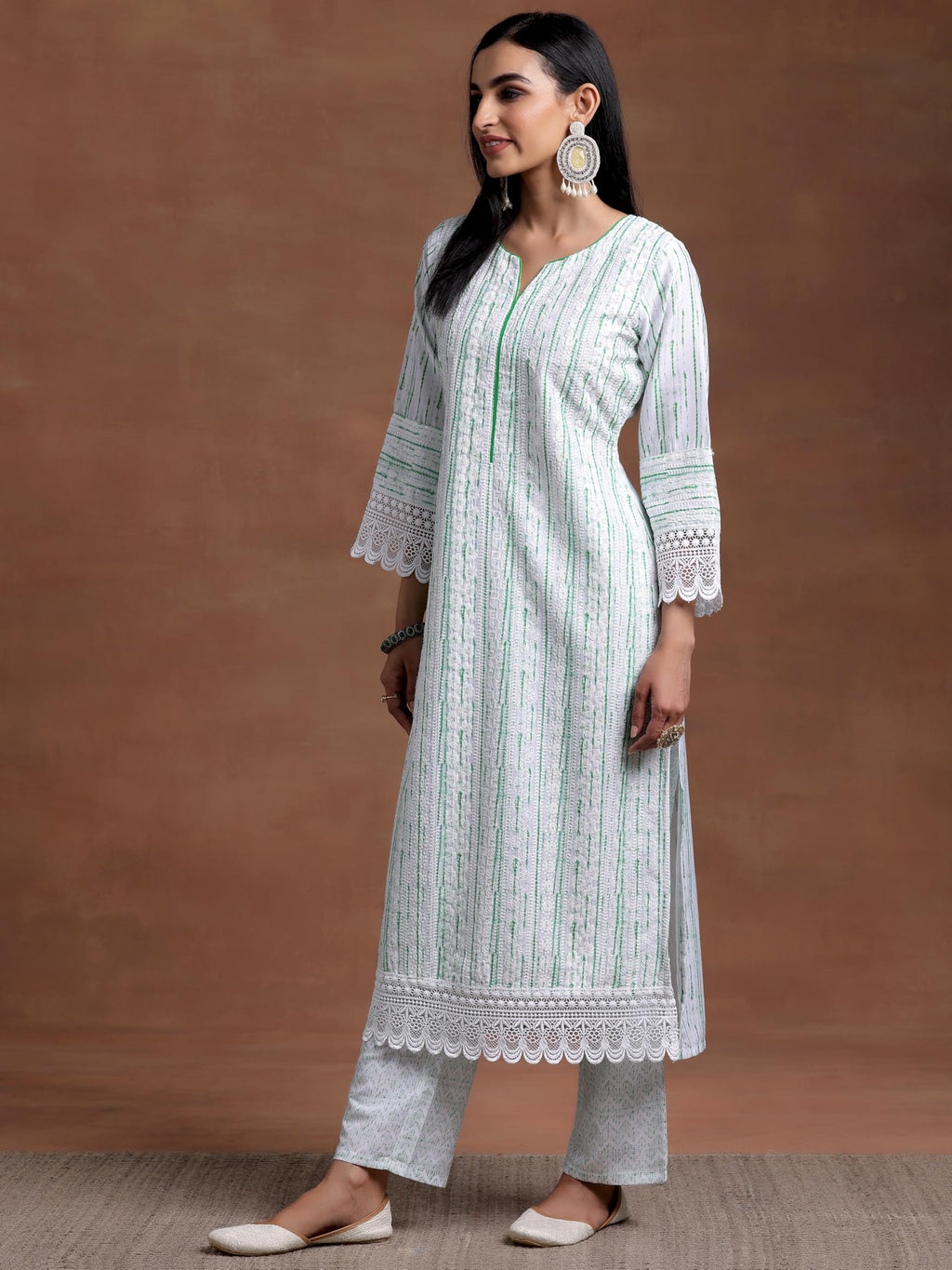 Libas WomenS Cotton Blend Kurta Set (35372_Off White