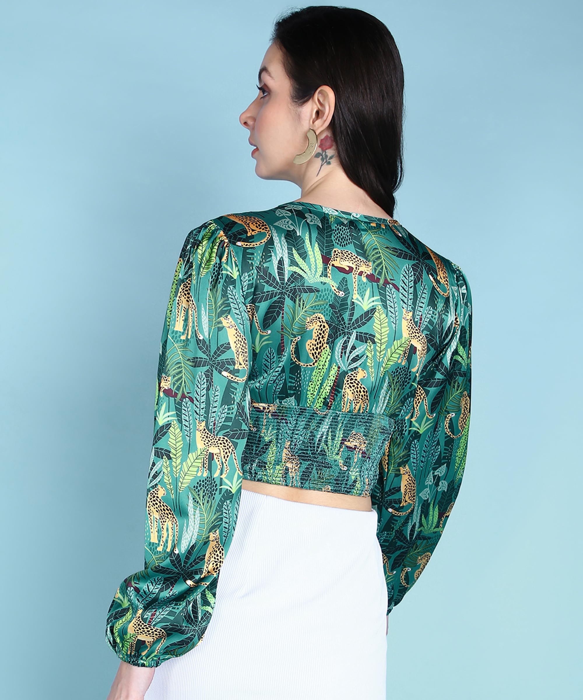 POPWINGS Women Casual Greeb Leopard Printed Satin Smocking Crop Top Green