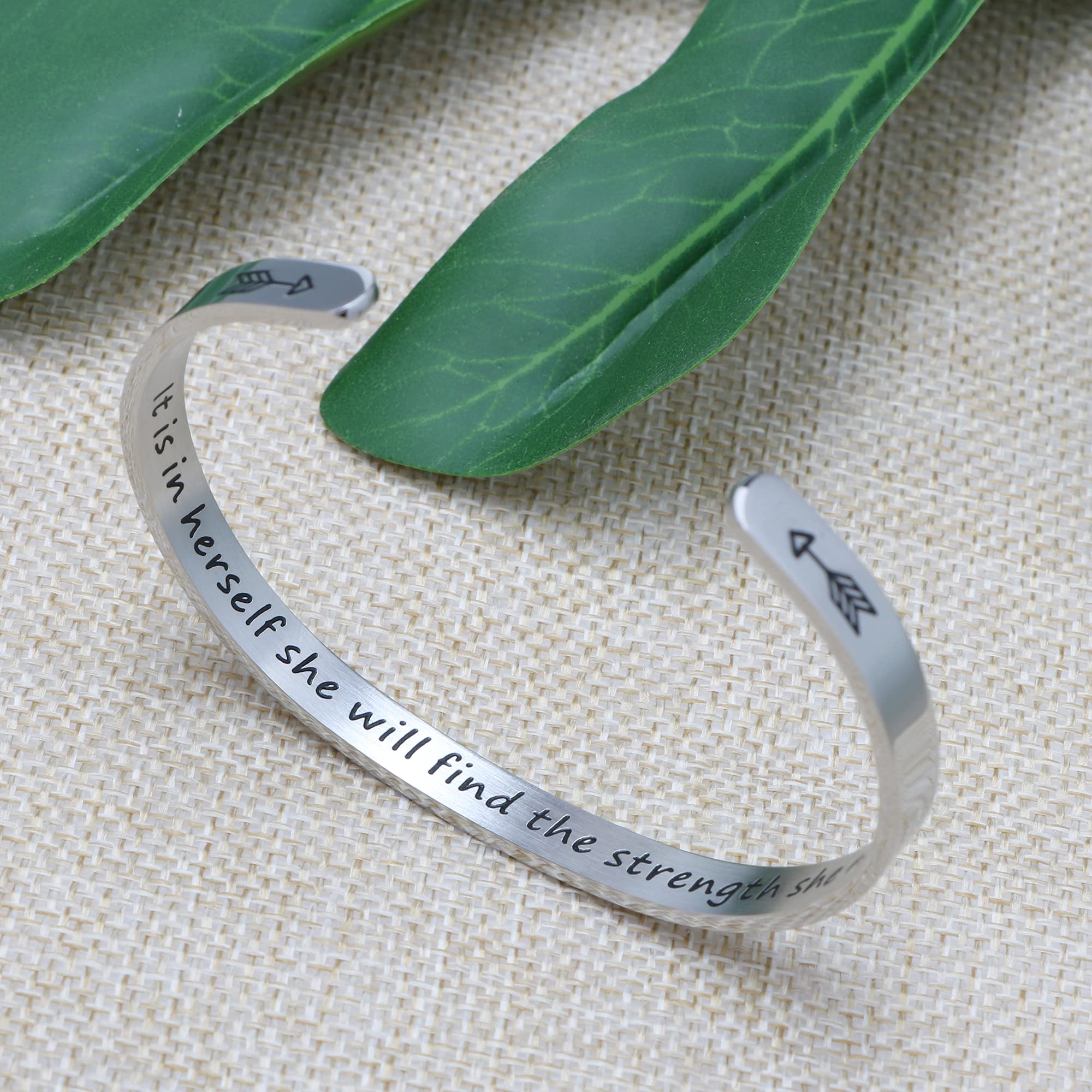 JoycuFF Inspirational Gifts for Women Encouragement Cuff Bracelets Birthday Christmas Gift Brave Message Saying It Is In Herself