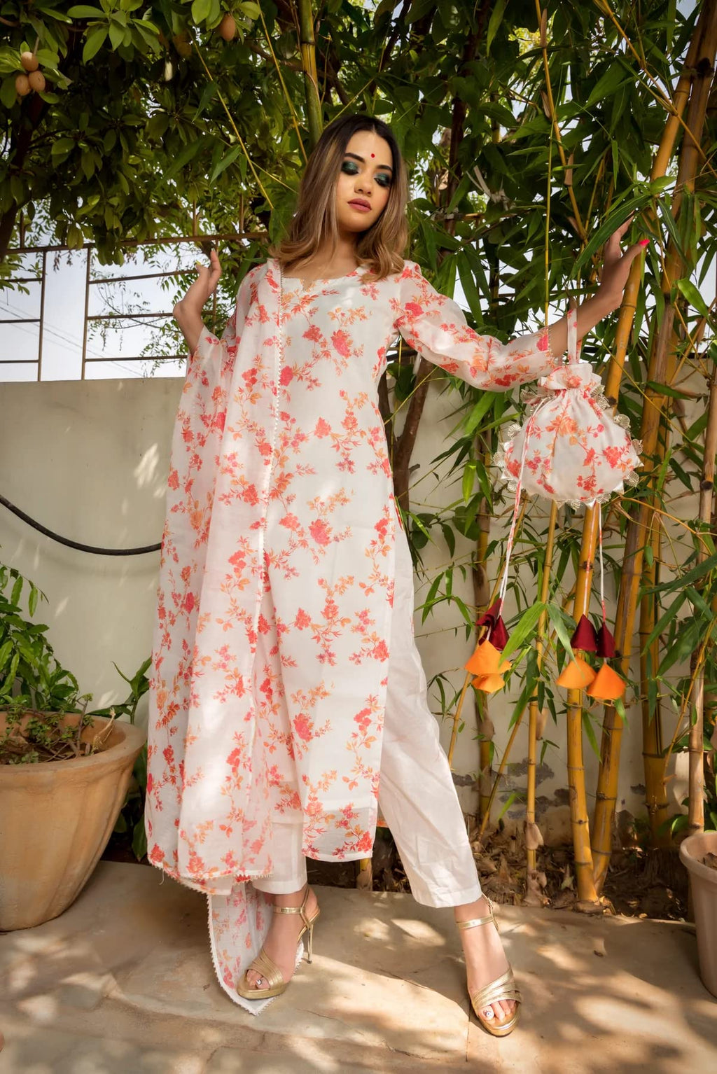 ANNI DESIGNER Womens Chanderi Floral Printed Straight Kurta with Pants & Dupatta (JAKHANI-Multi_XL_White_X-Large)
