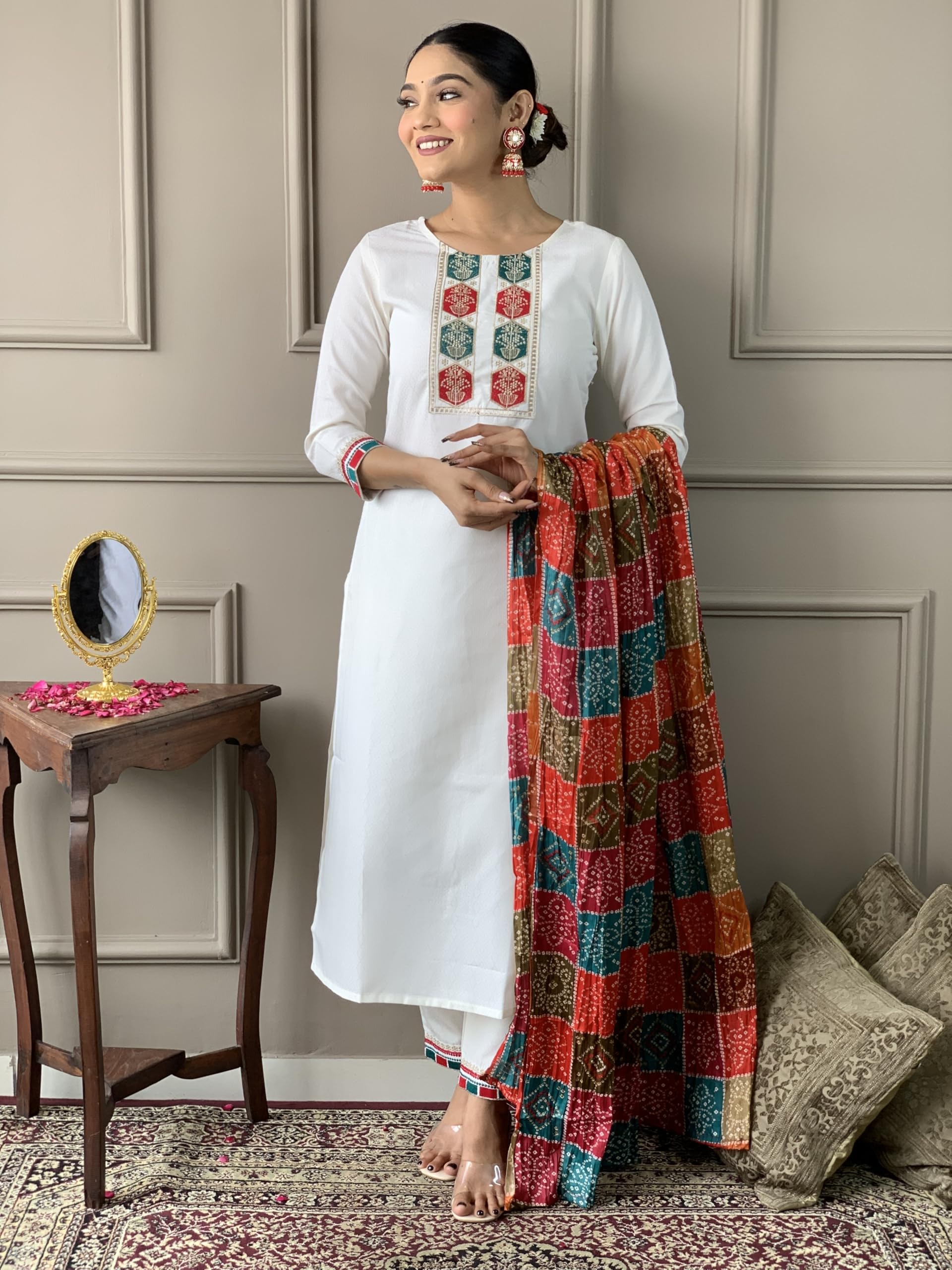 Naixa WomenS Off White Viscose Embroidered Straight Kurta With Viscose Pant And Silk Blend Printed Dupatta Sets (Nx-488-Offwhit