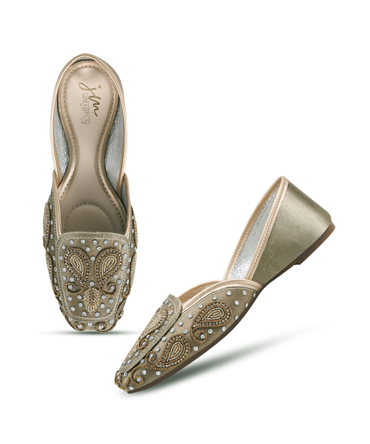 JM LOOKS Womens Ethnic Paisley Patterned Juttis with Intricate Beadwork and Soft Cushioned Sole for Elegant Traditional Styling 7