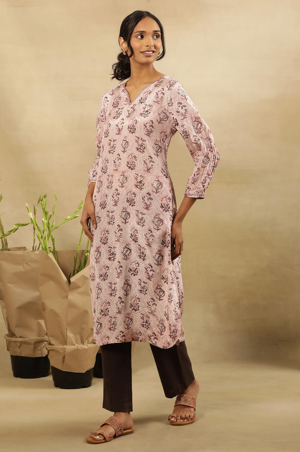 Folksong By W Women Pink Printed Viscose Straight Kurta