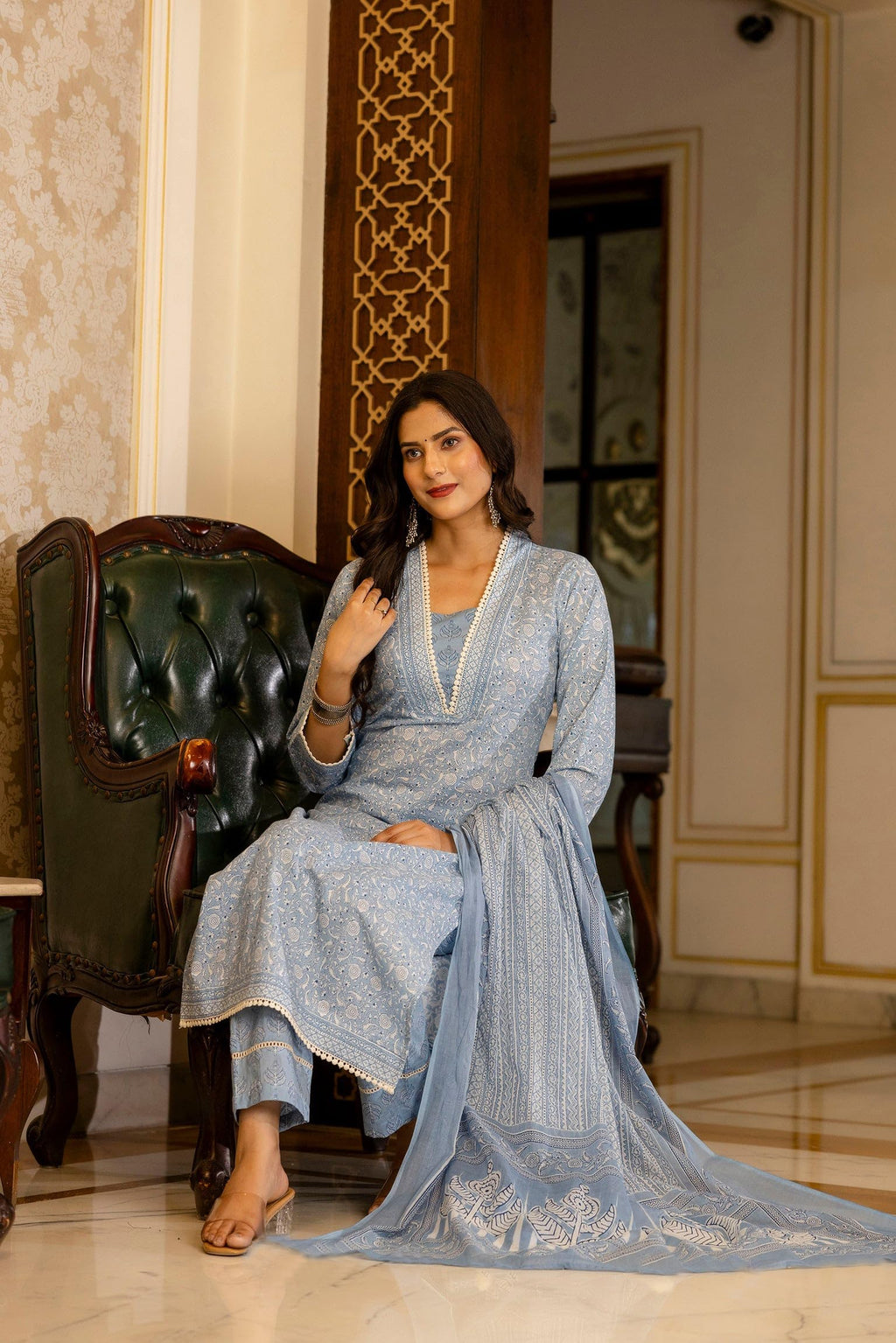 ANNI DESIGNER Women s Casual Printed Straight Rayon Blend Kurta with Pants and Dupatta