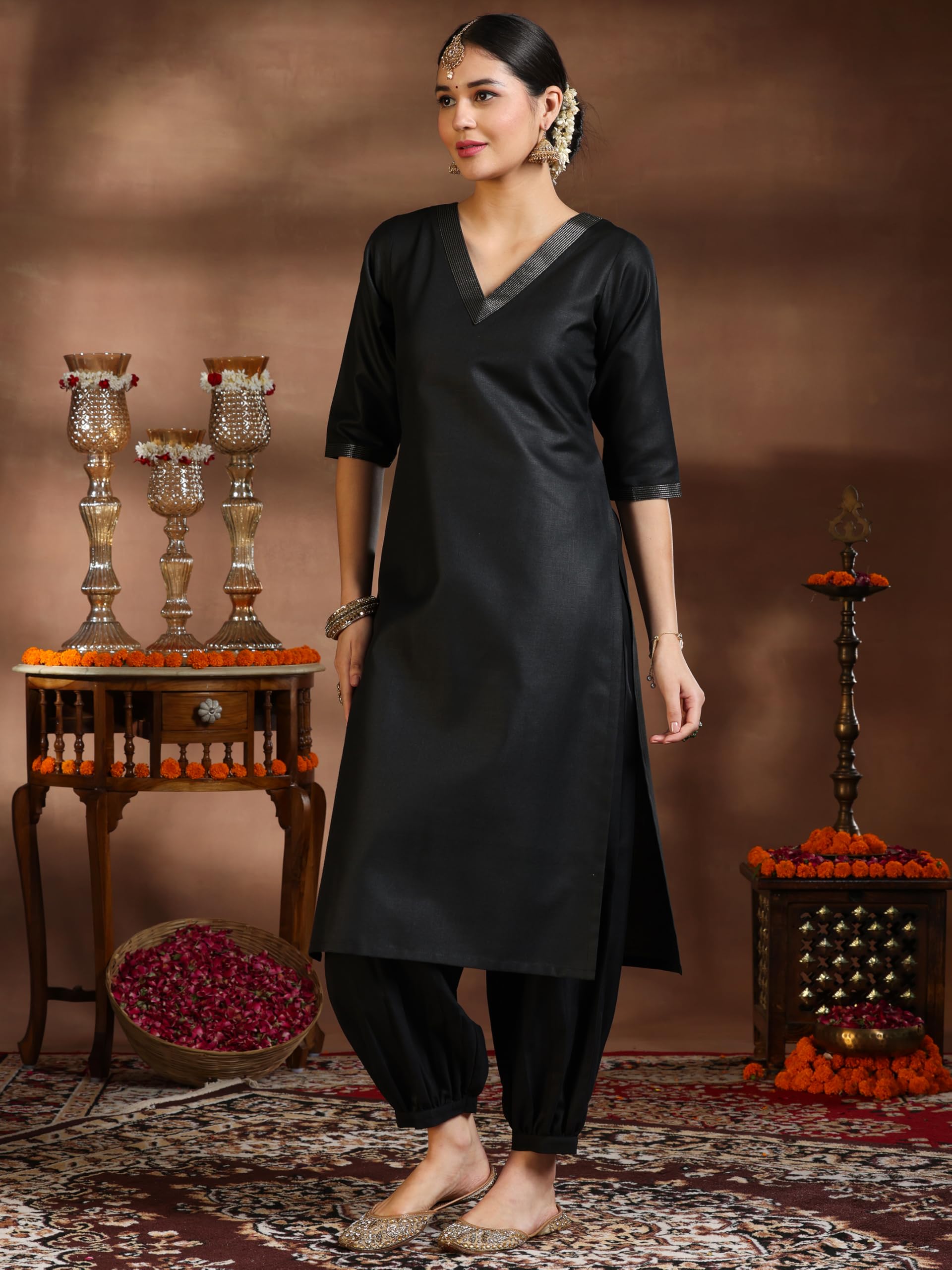 Libas WomenS Silk Blend Kurta Set (39052_Black