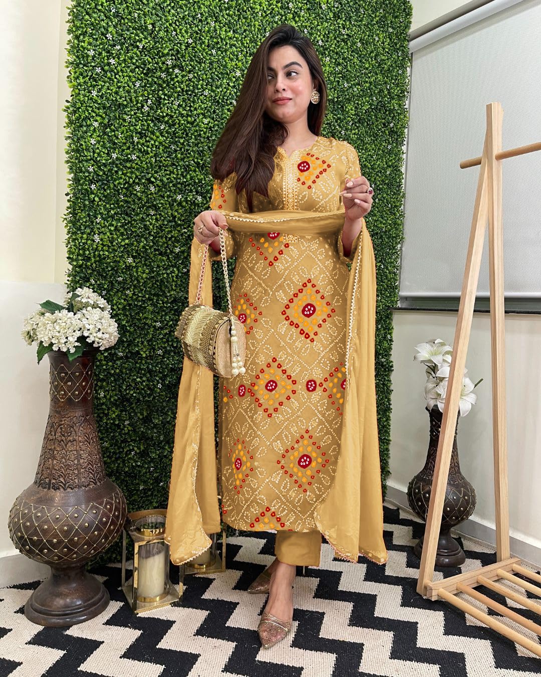 ANNI DESIGNER Womens Rayon Blend Floral Straight Kurta with Pant & Dupatta (TURAE-RED-G8S_Cream_Medium)