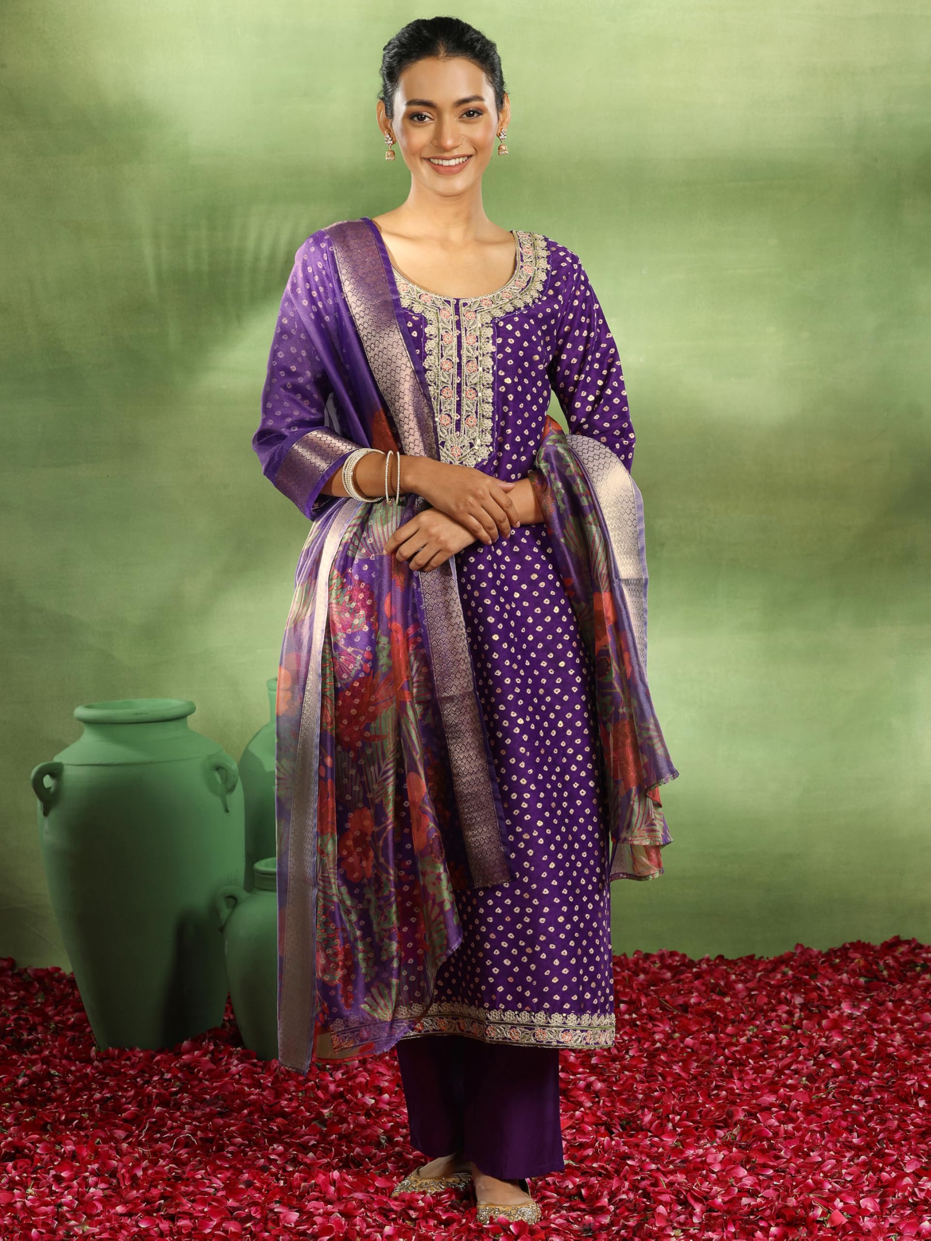 Libas WomenS Silk Blend Kurta Set (49267